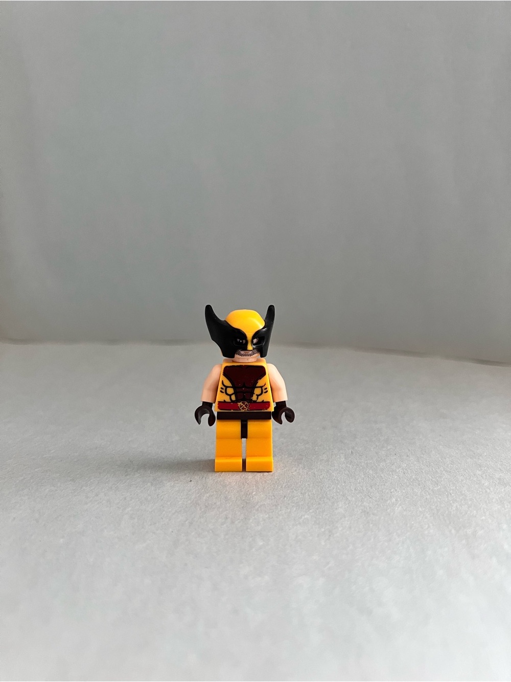 LEGO Marvel Super Heroes Wolverine Minifigure